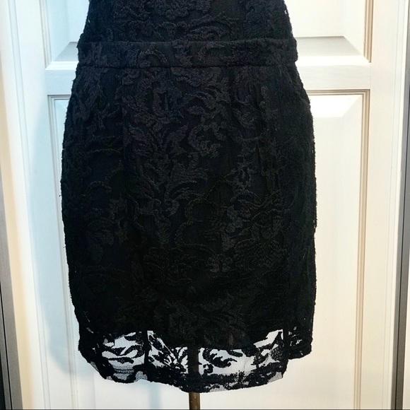 Sexy Black Lacey Backless Dress Updated Size 2 - Picture 8 of 8